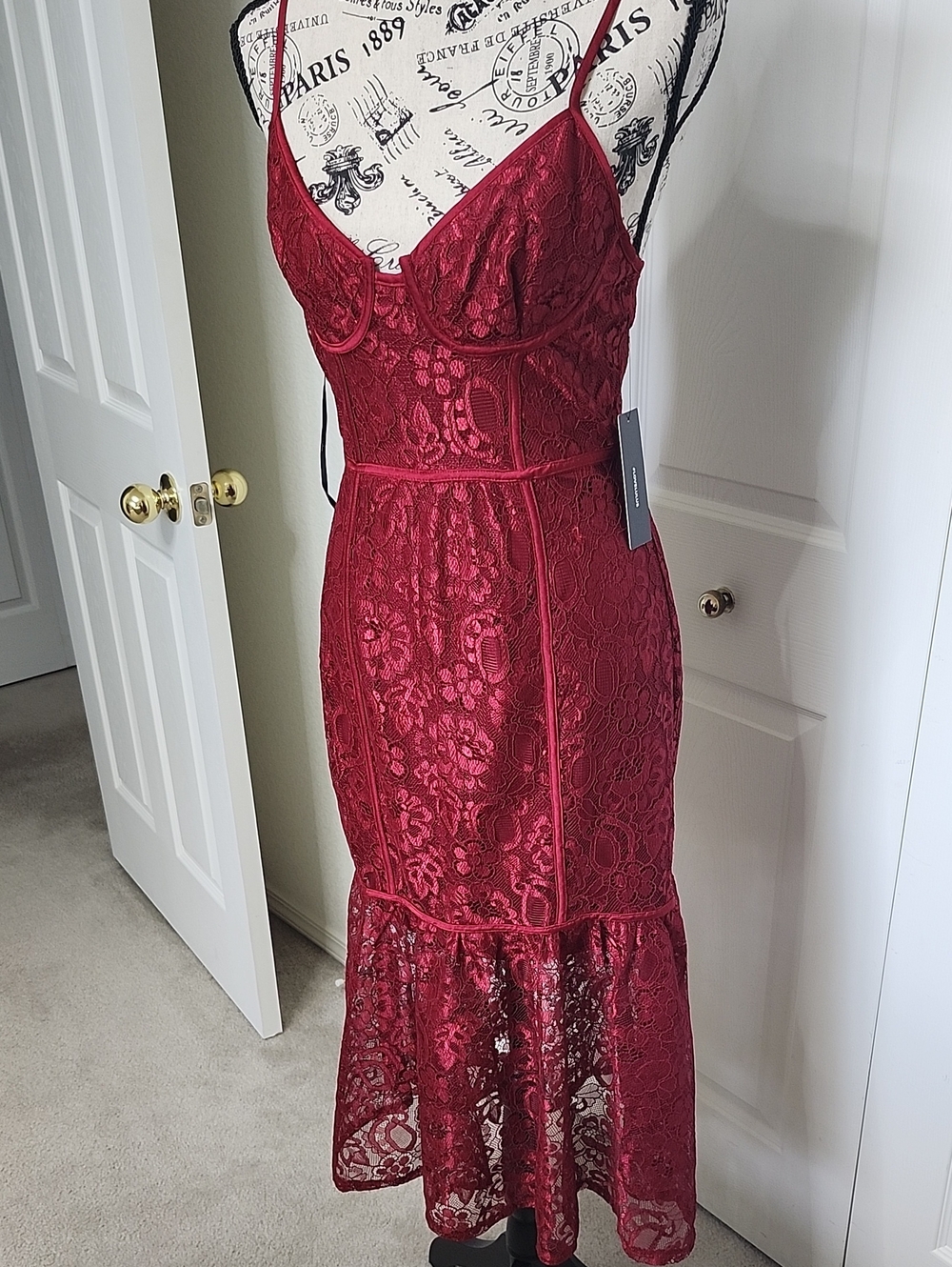 Lulus Fitted Burgundy Lace Midi Dress with Flounced Hem NWT